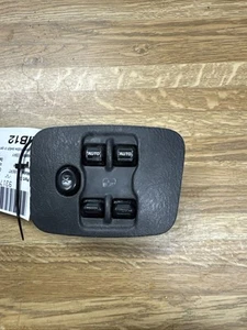 2004-2007 Liberty Master Power Window Switch  Lock/Unlock P5GP27XDVAH - Imagen 1 de 3