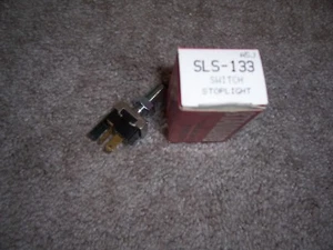 Interruptor de luz de freno estándar SLS-133 - Imagen 1 de 1
