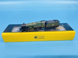 GRAHAM FARISH 'N' GAUGE 372-025 HARTLEBURY CASTLE #7033 BR GREEN LOCO BOXED ! - Picture 1 of 14
