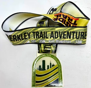 2014 Inside ITR Berkeley Trail Adventure 50 k 35 k media maratón 10 k medalla de carrera - Imagen 1 de 2