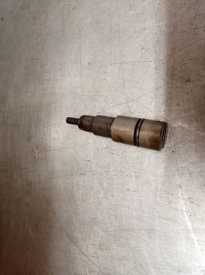 Pieza de inyección de combustible de Dodge Ram 3500 1999 5,9 L 9791668 Foto 1 de 4