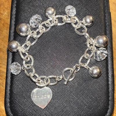 Pulsera Chicos Tono Plata Bola y Cristal Vidrio con Dije Corazón 8.5 Pulgadas L Foto 1 de 4