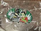 Batman and Robin stoner herbe marijuana émail chapeau revers badge épingle