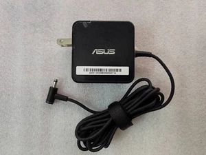Adaptador de CA genuino 19V 2.37A EE. UU. 4.0mm 45W ADP-45AW A para ASUS UX21A UX31A UX305F - Imagen 1 de 9