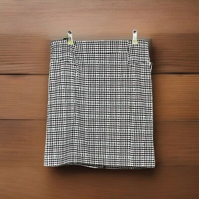 Michael Kors Ladies Pencil Skirt W/Slit & Zipper Back, Size XL - Image 1 of 4