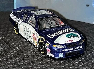 1/64 2001 CAMPEONES DE CARRERAS #92 EXCEDRIN PM JIMMY JOHNSON MONTE CARLO Foto 1 de 3