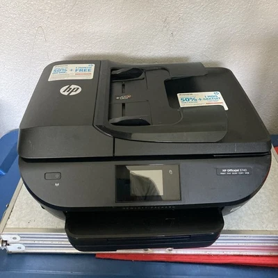Impresora de inyección de tinta inalámbrica todo en uno HP Officejet 5740 probada totalmente funcional.  Foto 1 de 4