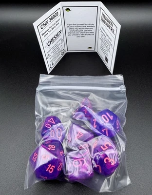 Juego de 7 dados Chessex 38009 Hidden Wonders Heliotropo/poliédrico rosa Foto 1 de 2