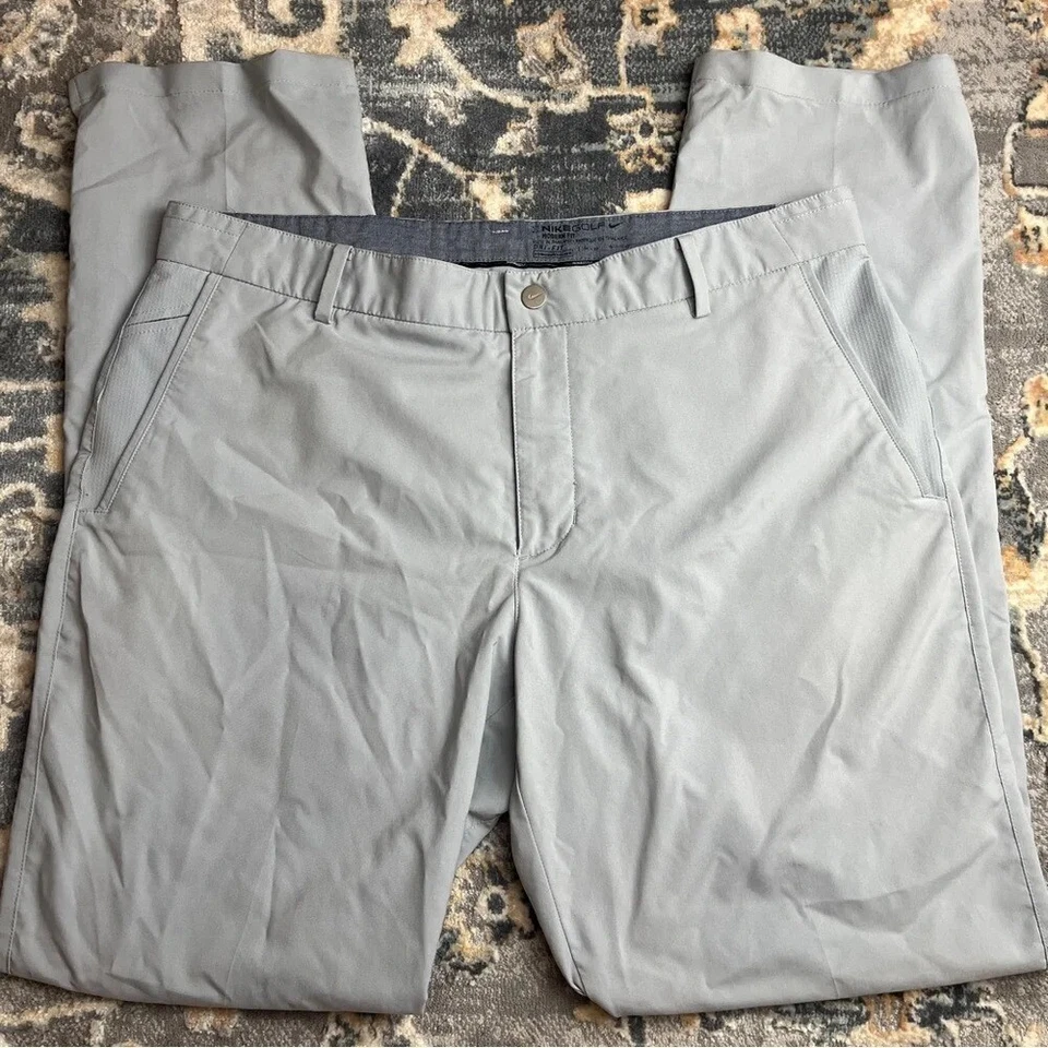 Pantalones de golf Nike 34x32 Foto 1 de 4