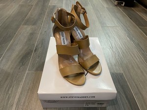 steve madden sunlight sandal