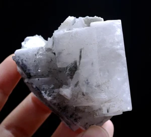 185g Natural Columnar Hexagon Pink Fluorescent Calcite mineral specimen/ China - Picture 1 of 12