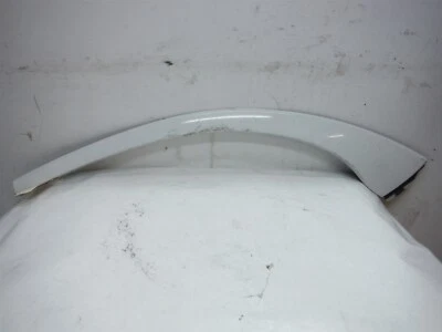 1998 SATURN SL2 DRIVER LEFT REAR EXTERIOR PILLAR TRIM WHITE OEM USED  - Image 1 of 4