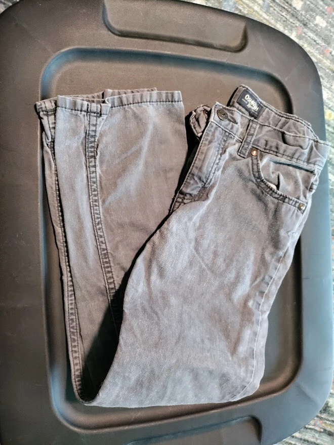 Pantalones de pana gris Oshkosh B'gosh para niños talla 10 Foto 1 de 1