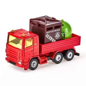 Siku 828 - Scania 3-Axle Freight Truck with Recycling Bins - H0/00 scale - Picture 1 of 5