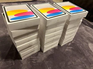 LOT - 25 Empty iPad Boxes - Afbeelding 1 van 1