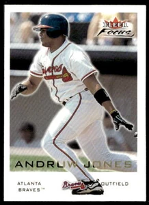 2001 Fleer Focus #136 Andruw Jones - Picture 1 of 2