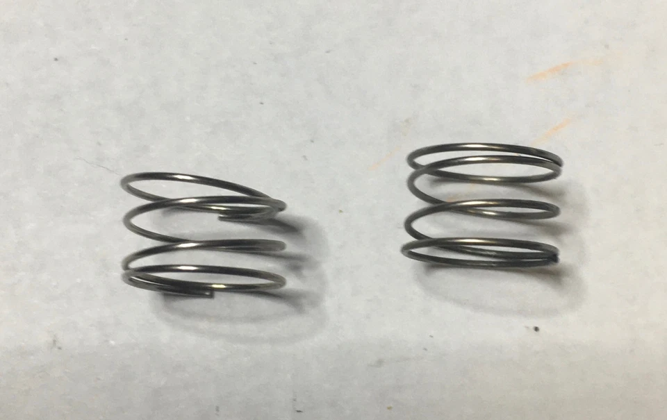 TYCO HO Motor Mount Springs GP20 Alco 630 430 E8 GG1 - Image 1 of 1