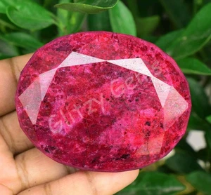 941,5 kt natürlicher riesiger blutroter Rubin ausgezeichnet oval zertifiziert loser Edelstein - Bild 1 von 6
