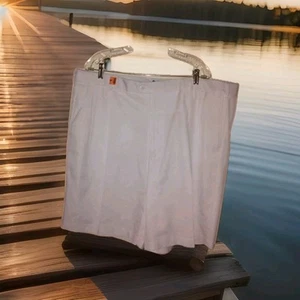 Bocaccio Mens Size 42 White Golf Shorts Golfing Immaculate Condition - Picture 1 of 6
