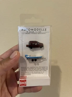 Antigo Busch Automodelle 1:160 Mercedes Benz classe M e barco fabricado na Alemanha - Imagem 1 de 4