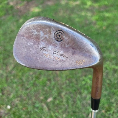 Cleveland Tour Action Reg 588 56* cuña de arena dinámica dorada acero rígido Rh Foto 1 de 4