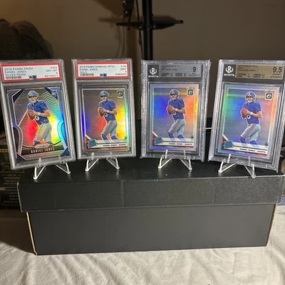 2019 Panini Prizm Daniel Jones Silver Prizm Rookie RC #302 GIANTS COLTS - Image 1 of 2