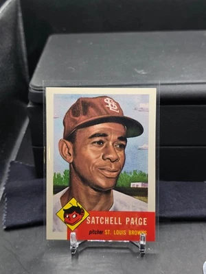 Satchell Paige #220 1991 Topps Archives 1953 St. Louis Browns Baseball Card MLB - Image 1 of 2