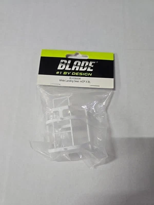 Blade BLH3905W Landing Skid & Battery Mount: mCP X White - Image 1 of 3