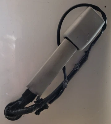 Cinturón con hebilla de asiento delantero derecho lado del pasajero Infiniti EX35 2008-2012 usado OEM Foto 1 de 4