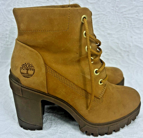 Stivali Timberland in pelle marrone con lacci e plateau