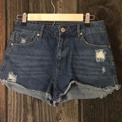 Size 4 - Distressed frayed Booty Shorts Refuge Jean Shorts Normcore  - Image 1 of 4