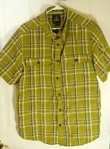PRANA Men's Size Med Green Short Sleeve Button Up Plaid Shirt Pockets - Picture 1 of 5