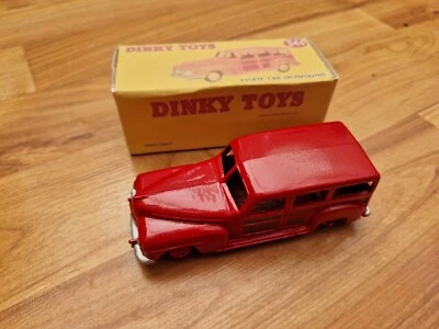 Vintage Dinky Juguetes NO.344 Plymouth Estate Coche Buen Estado Rojo Repintado - Imagen 1 de 4