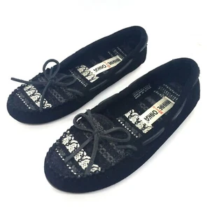 Minnetonka moccasins Sz 6 Womens Black Leather Tribal Suede Rubber Sole driving - Picture 1 of 9