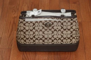 NWT Coach F23292 Park Signature Large Carryall Tote Handbag Khaki/Mahogany - Picture 1 of 10