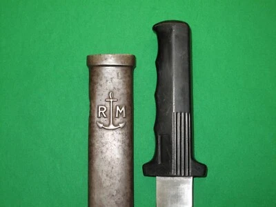 Italian Navy Fighting Knife Dagger - Image 1 of 4