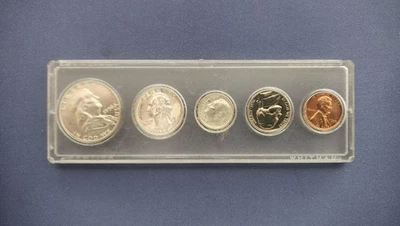 1956 USA - 5 pc Special Mint Set - Various Denominations & Composites - Image 1 of 4