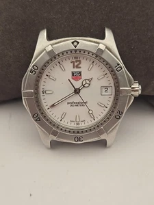Reloj de cuarzo para hombre Tag Heuer 2000 WK1111-0 37 mm esfera blanca con fecha hecho en Suiza - Imagen 1 de 8