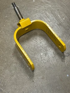 1 NEW TAKE OFF HUSTLER BIG DOG CASTER FORK #123644-6 FOR SUPER Z, DIABLO, X-ONES - Picture 1 of 5