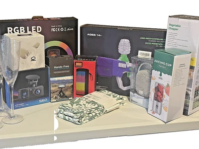 Bundle 7: Christmas Gift Lot Ring Light Dash Cam Earbuds Speakers Pillowcases - Image 1 of 4