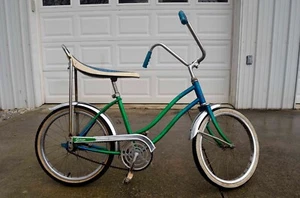 Vintage 1970's JCPenney 'Swinger' Girls Bicycle w/ Banana Seat & Sissy Bar - Picture 1 of 11