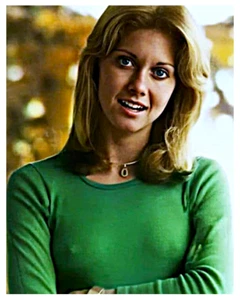 OLIVIA NEWTON-JOHN - 8"X10" PHOTOGRAPH - Picture 1 of 1