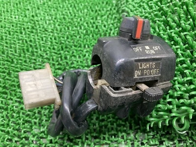 Interruptor manillar derecho para Yamaha RZ250/RZ350. Original Yamaha 4L3/4U0 s... Foto 1 de 4