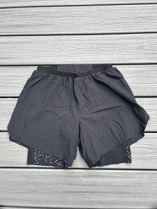 Lululemon 2 in 1 Shorts 3,5" äußere Schrittlänge Größe Herren Medium - Bild 1 von 8
