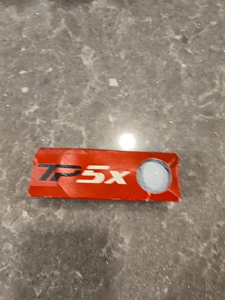 TITLEIST PRO V1X AVX TAYLOR MADE TP5X GOLF BALLS CHRISTMAS GIFT STOCKING STUFFER - Изображение 1 из 4