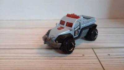 Coche de juguete fundido a presión Matchbox Road Raider Police MBX HEROIC RESCUE 2013 Foto 1 de 4