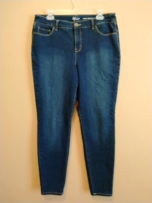 Style&Co. Mujer 12L - 32x32 Vaqueros Vaqueros Curvilíneos Ajustados Cremallera Lavado Oscuro 5 Bolsillos Foto 1 de 4