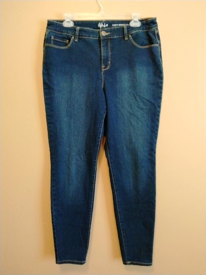 Style&Co. Mujer 12L - 32x32 Vaqueros Vaqueros Curvilíneos Ajustados Cremallera Lavado Oscuro 5 Bolsillos Foto 1 de 4