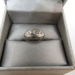 VINTAGE 14K WHITE GOLD LADIES RING WITH 3 DIAMONDS SZ 5 PRETTY!!!!! - Picture 1 of 7