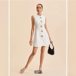 Mini abito donna Commense bianco/oro bottoni aderente e svasato senza maniche M nuovo con etichetta - Foto 1 di 8
